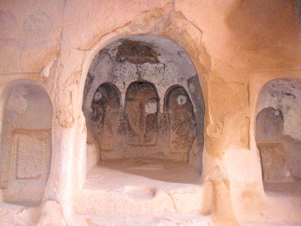 Balıklı ve Üzümlü Kilise iç (2)
