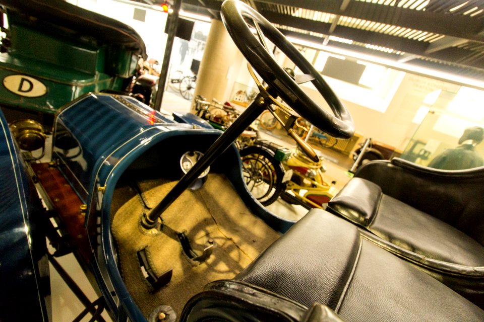 Baker Electric W Runabout at Verkehrsmuseum Dresden - Details 4