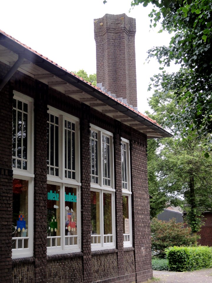 Bakel Rijksmonument 518091 voorm. school, nu peuteropvang