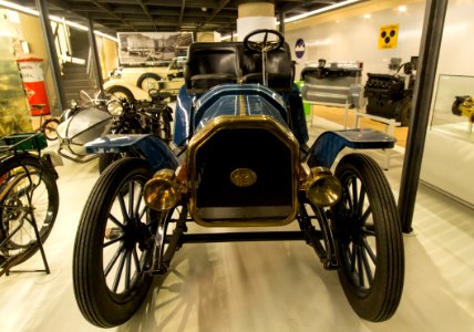 Baker Electric W Runabout at Verkehrsmuseum Dresden 5