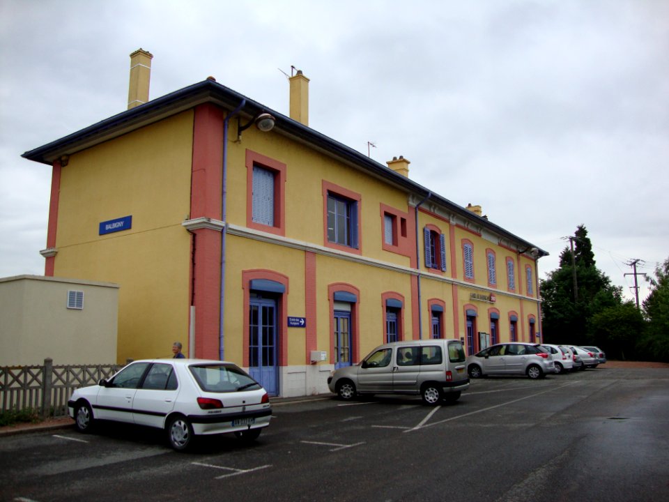 Balbigny (Loire, Fr) la gare, 1