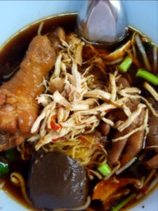 Balsam-pear noodle soup - Bangkok - 2017-05-25 (002)