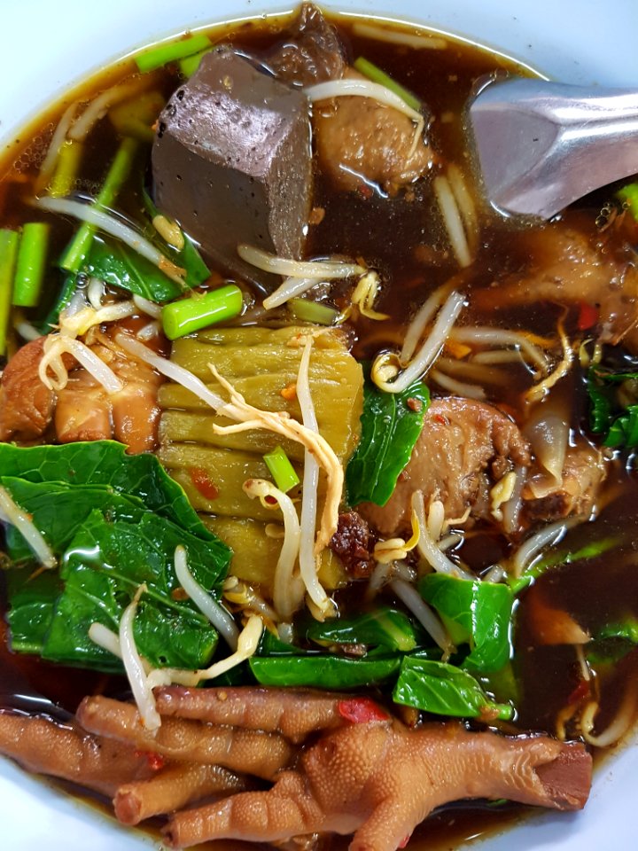 Balsam-pear noodle soup - Bangkok - 2017-05-25 (005)