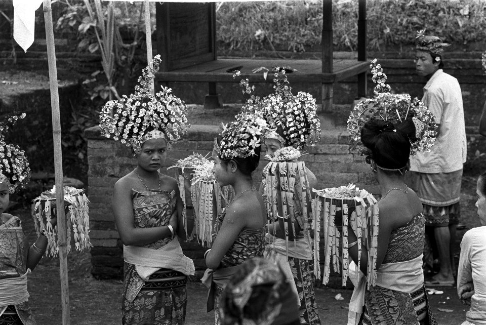 Bali (Indonesie), ceremonie op tempel van Besakih (Bali), Bestanddeelnr 924-9211