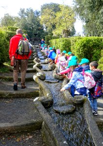 Bambini at the water chain - Villa Lante, Bagnaia, Italy - DSC01806