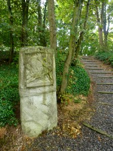 Balinghem (Pas-de-Calais) parc du chemin de croix, station 11