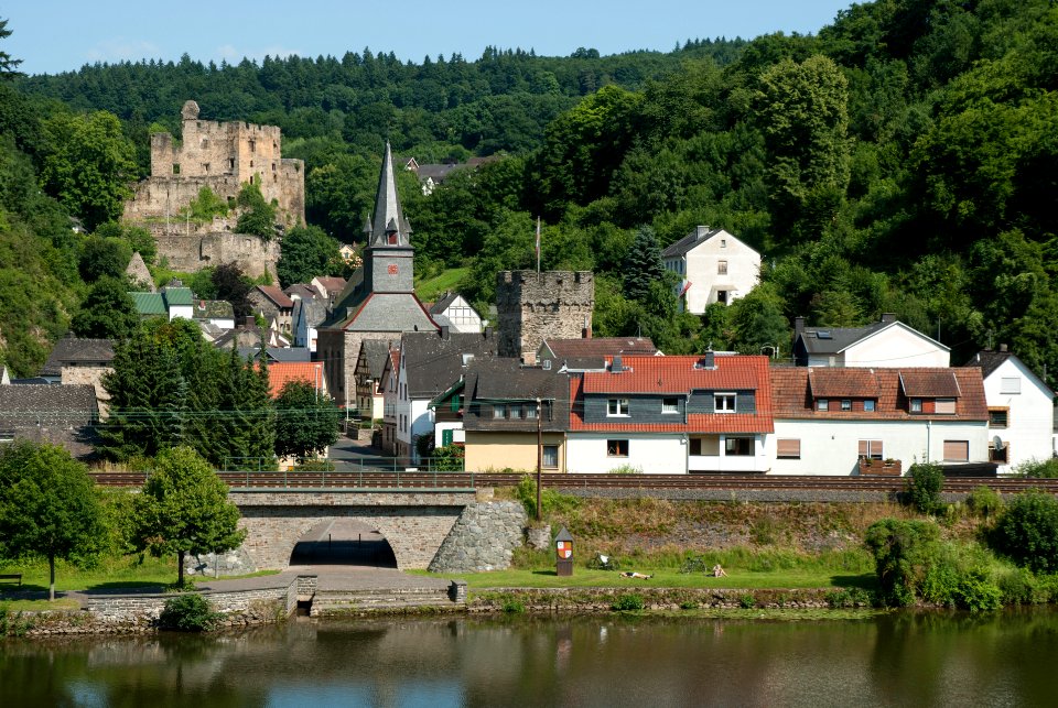 Balduinstein, center from west