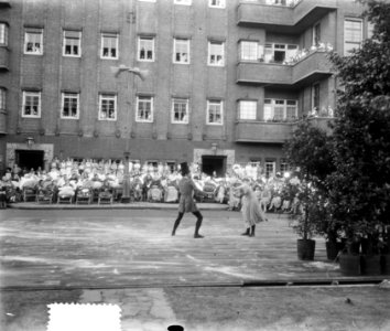 Balletvoorstelling voor patienten Wilhelmina Gasthuis, Bestanddeelnr 905-2541
