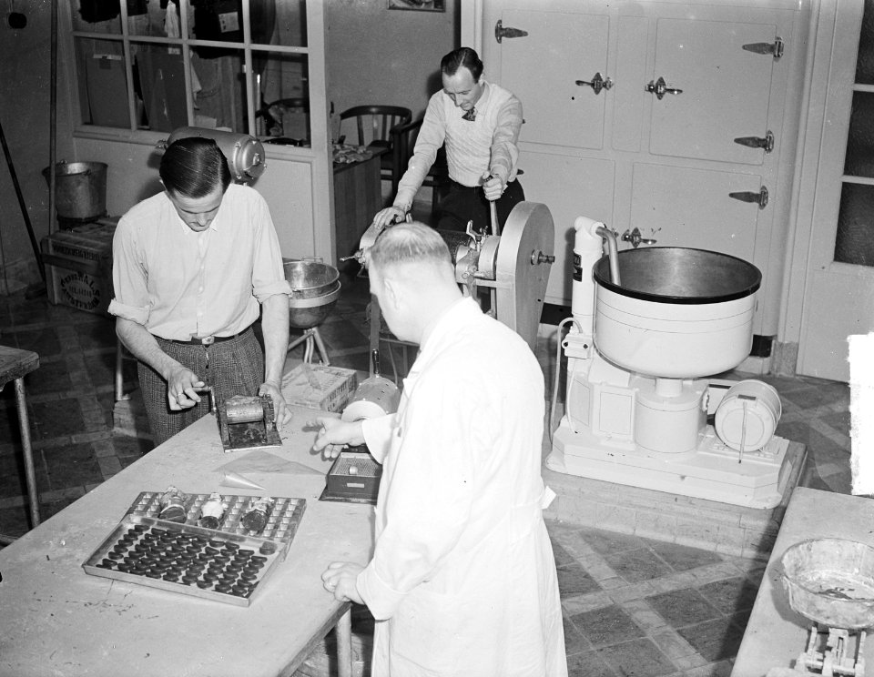 Bakkersvakschool Blau Erf, Bestanddeelnr 903-4524
