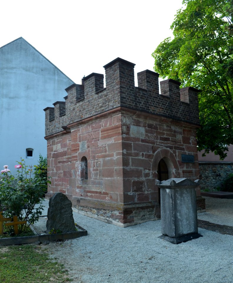 Bad Homburg, Protestantischer Friedhof, Heiliges Grab (2)