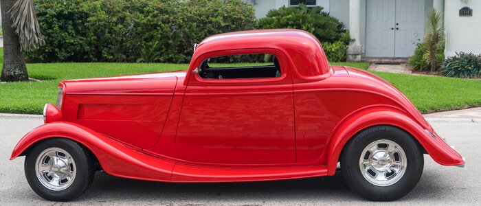 Red classic muscle photo