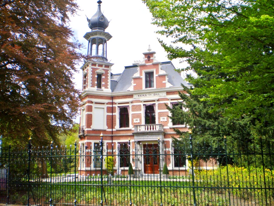 Baarn Berg en Dal- Lenneplaan