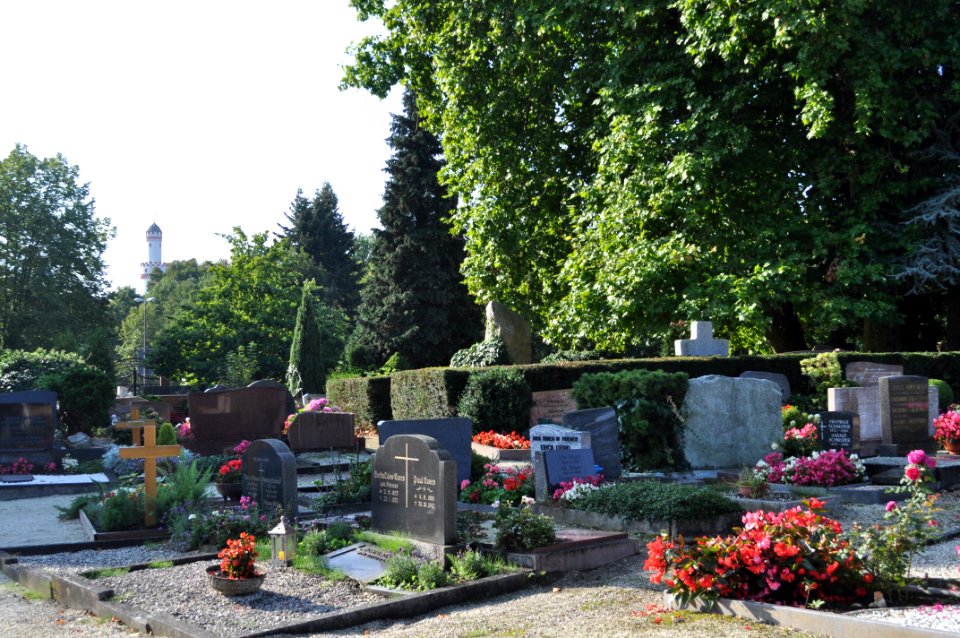 Bad Homburg, Evangelischer Friedhof, Saalburgstraße, Gräber