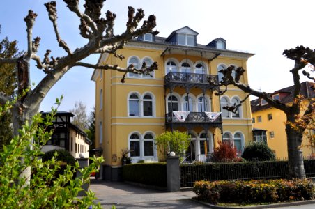 Bad Homburg, Kaiser-Friedrich-Promenade 72