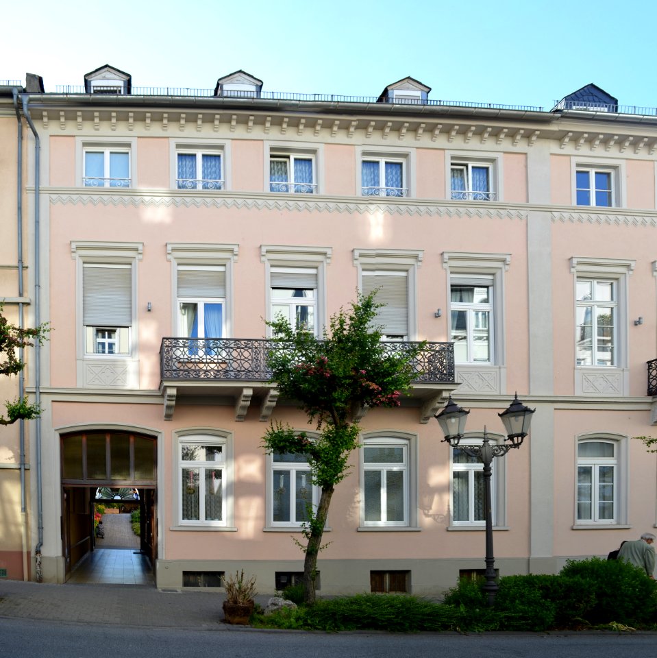 Bad Homburg, Kisseleffstraße 12