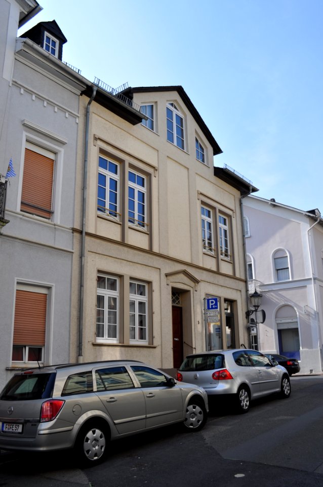 Bad Homburg, Kasernenstraße 3