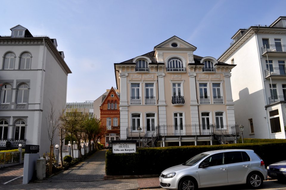 Bad Homburg, Kaiser-Friedrich-Promenade 57