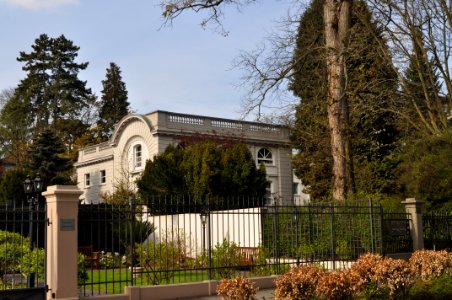 Bad Homburg, Kaiser-Friedrich-Promenade 101