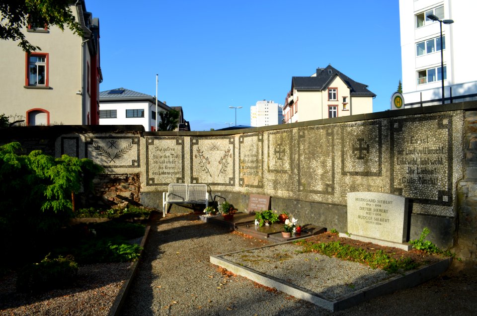 Bad Homburg, Evangelischer Friedhof, Mauerecke
