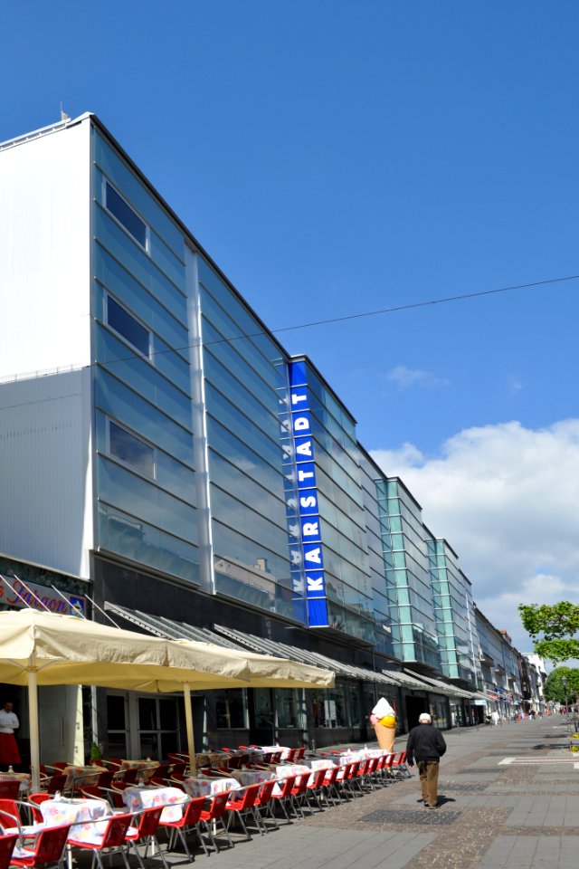 Bad Homburg, Louisenstraße, Karstadt