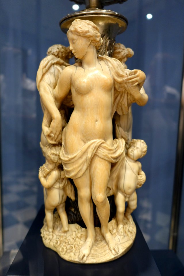 Bacchanal krater from trousseau of Queen Cristina of Naples on her marriage to Fernando VII, view 2, German school, 1650-1700 AD, ivory, silver - Museo Nacional de Artes Decorativas - Madrid, Spain - DSC08051