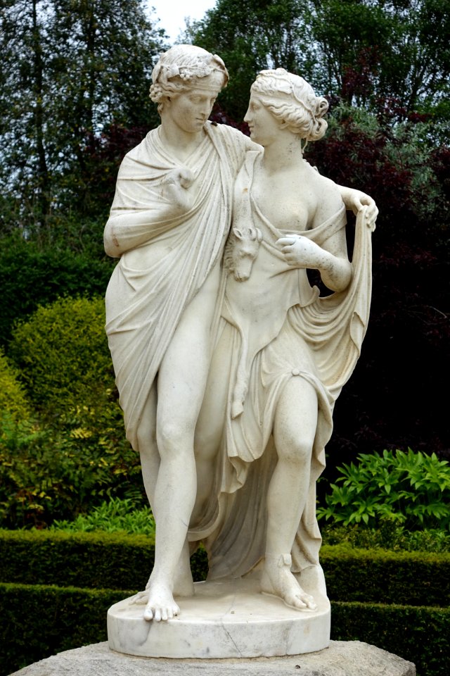 Bacchus and Ariadne, sculptor unknown - Waddesdon Manor - Buckinghamshire, England - DSC07840