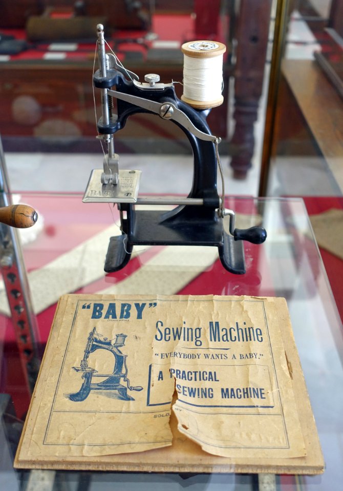 Baby sewing machine, undated - Bennington Museum - Bennington, VT - DSC08602