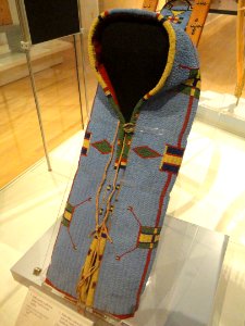 Baby carrier, Lakota or Nakoda (Assiniboine), c. 1885 - Royal Ontario Museum - DSC00283