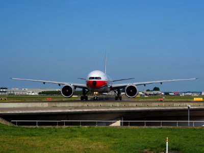 B-2077 China Cargo Airlines Boeing 777-F6N - cn 37713 taxiing 18july2013 pic-003