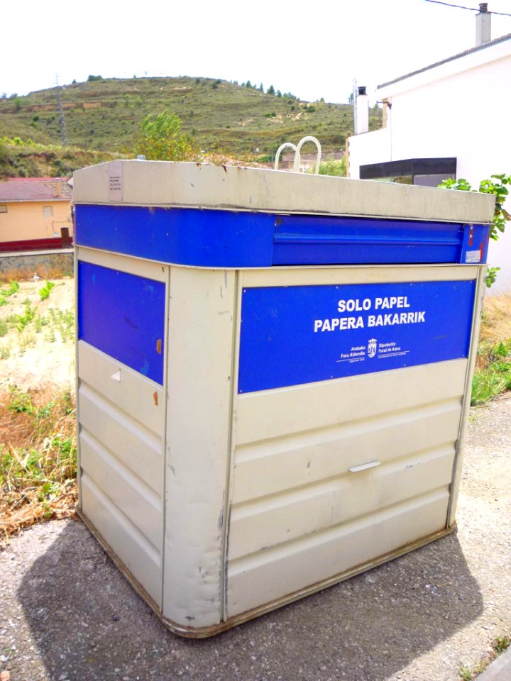 Baños de Ebro - reciclaje de residuos urbanos 1