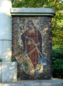 Baarn monument koningin emma detail2