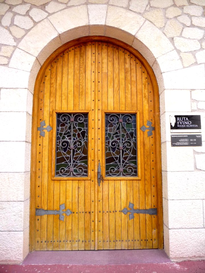 Baños de Ebro - puertas 1
