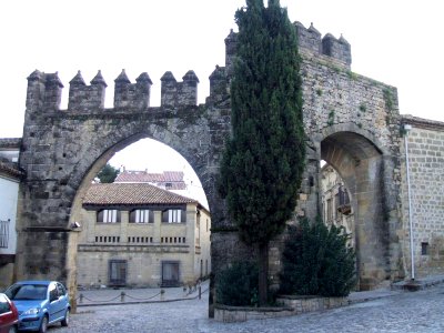 Baeza - Puerta de Jaén y Arco de Villalar 1