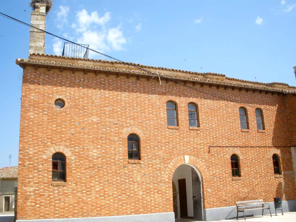 Baños de Cerrato - Iglesia de San Martín de Tours 2