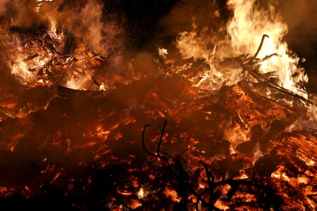 Fire easter fire easter