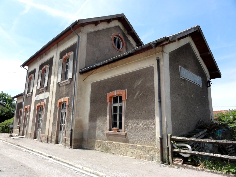 Badonviller (M-et-M) la gare (01)