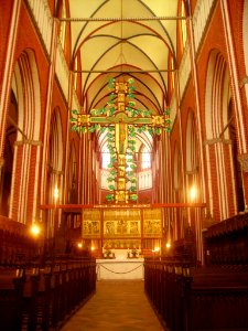 Bad Doberan Münster Innen Kreuzaltar Jesusseite 1