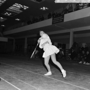 Badmintonkampioenschappen te Utrecht. Agnes Geene in aktie tweede, Bestanddeelnr 915-8512