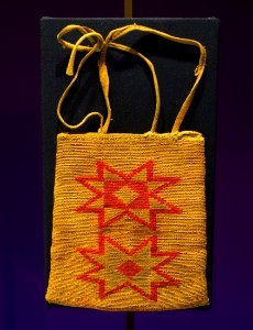 Bag, Nez Perce, corn leaves - Etnografiska museet - Stockholm, Sweden - DSC01203