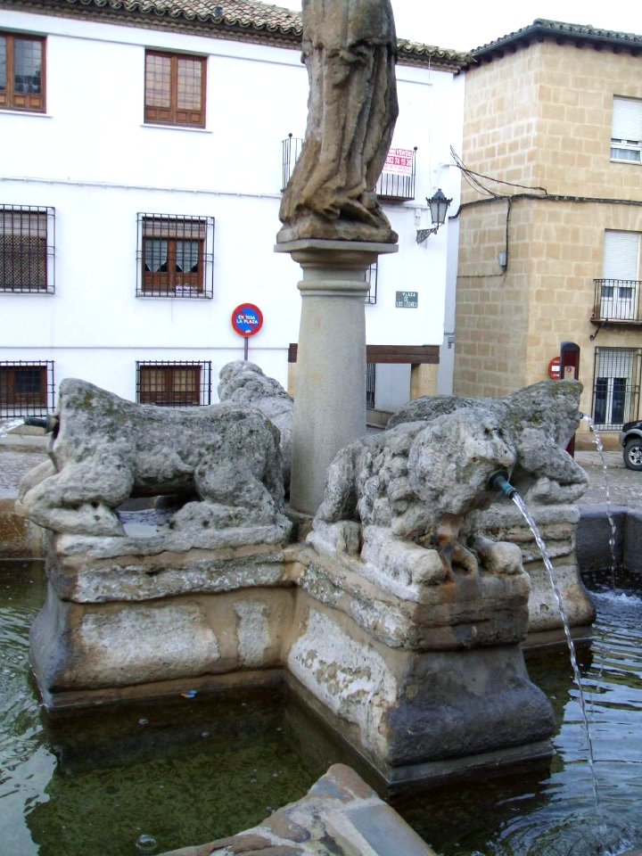 Baeza - Fuente de los Leones 2