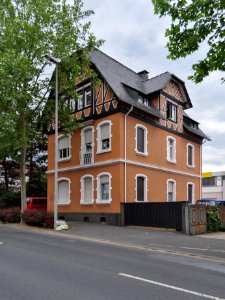 Bad Camberg, Bahnhofstraße 48