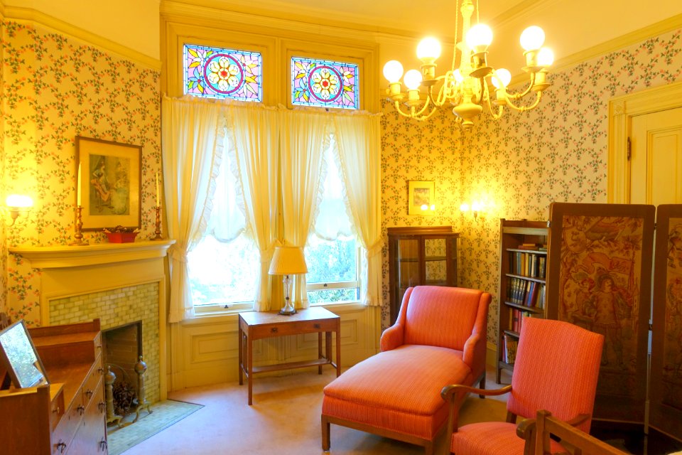 Back bedroom - Haas-Lilienthal House - San Francisco, CA - DSC05082
