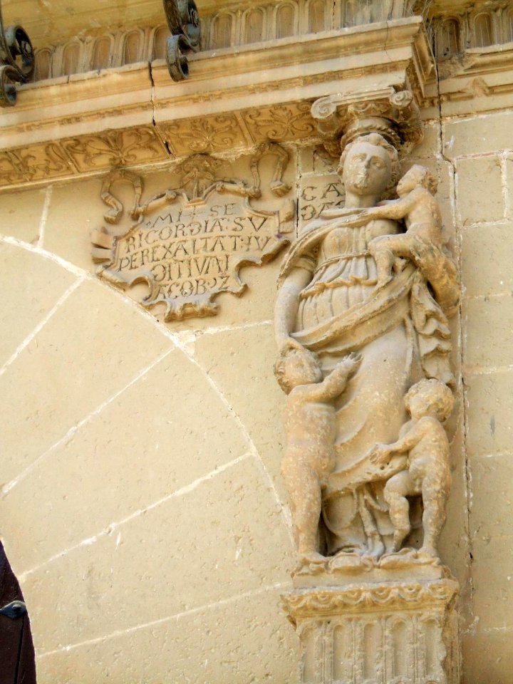 Baeza - Ayuntamiento (Palacio de Justicia y Carcel) 3