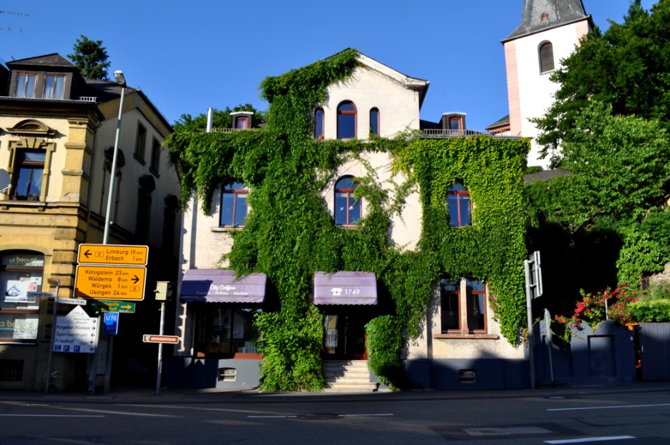 Bad Camberg, Frankfurter Straße 1