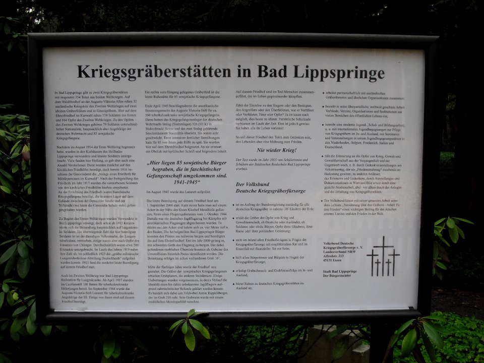 Bad Lippspringe-Ehrenfriedhof-2