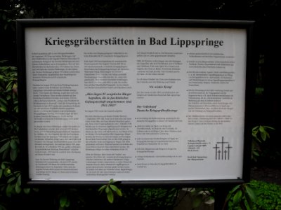 Bad Lippspringe-Ehrenfriedhof-2