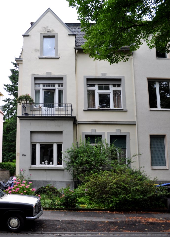 Bad Godesberg, Hohenzollernstraße 20