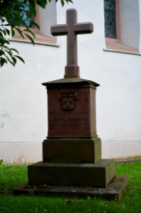 Bad Camberg, Gedenkkreuz Friedrich Damian Schütz von Holzhausen