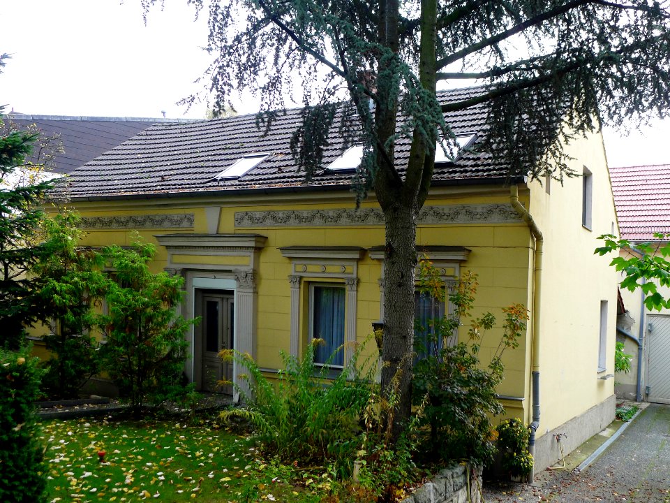 Backenbergstraße 13 (Berlin-Britz)