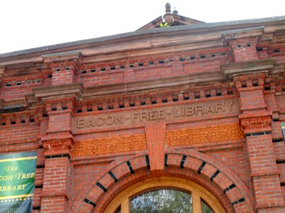 Bacon Free Library - South Natick, MA - DSC09569